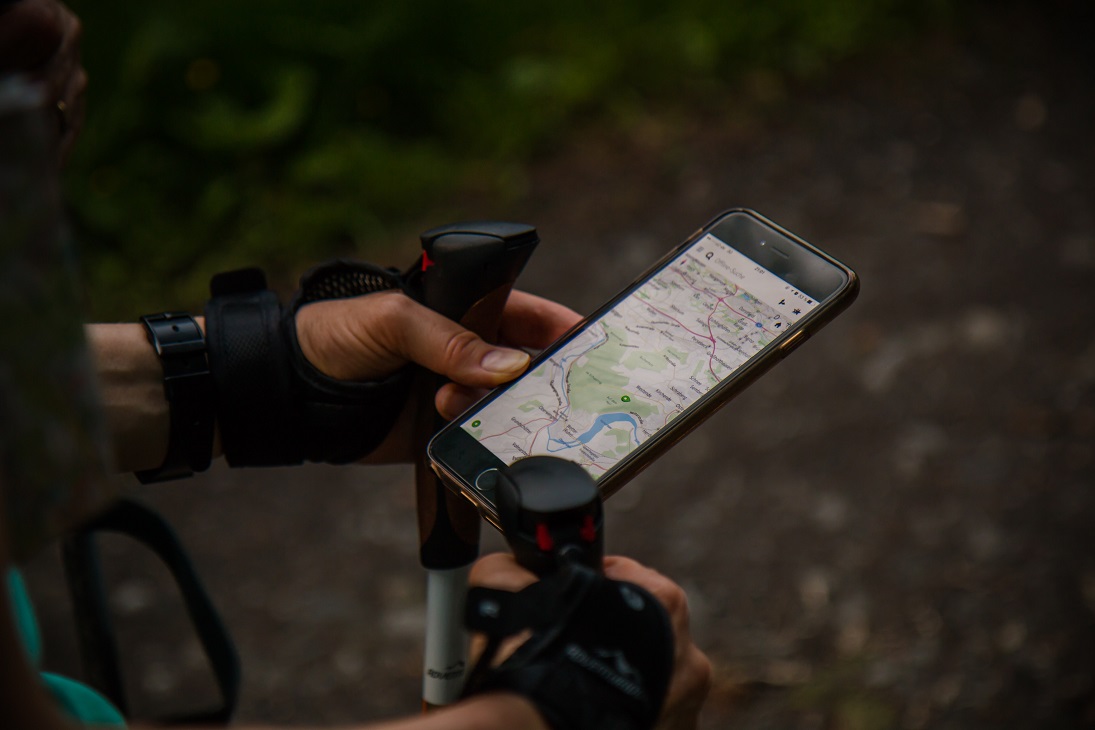 hiking apps for apple watch