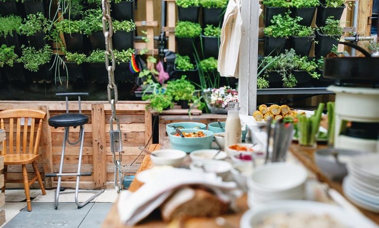 Outdoor Kitchen